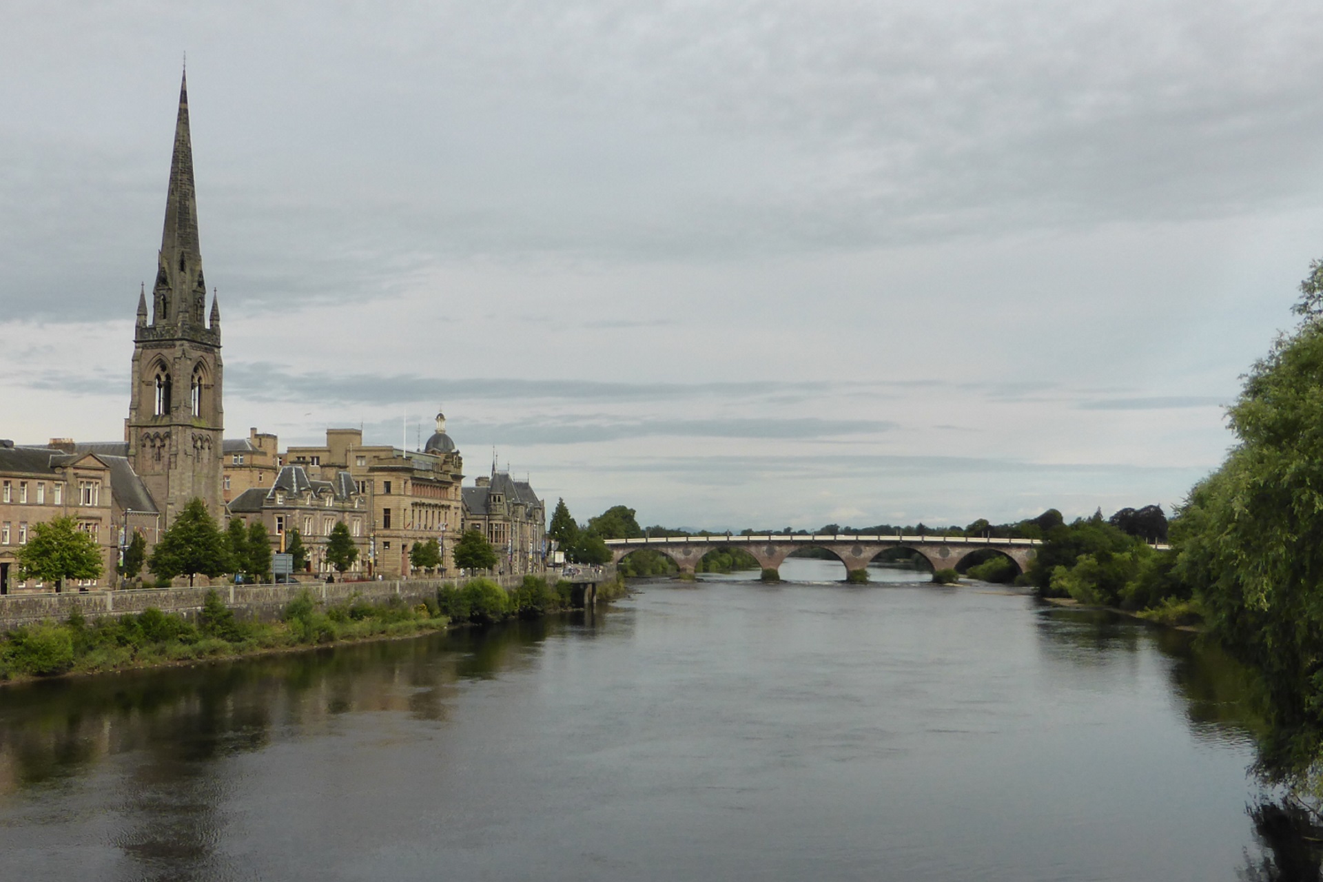 Perth across the Tay